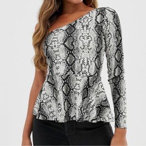 One Shoulder Snake Print Peplum Top 🐍